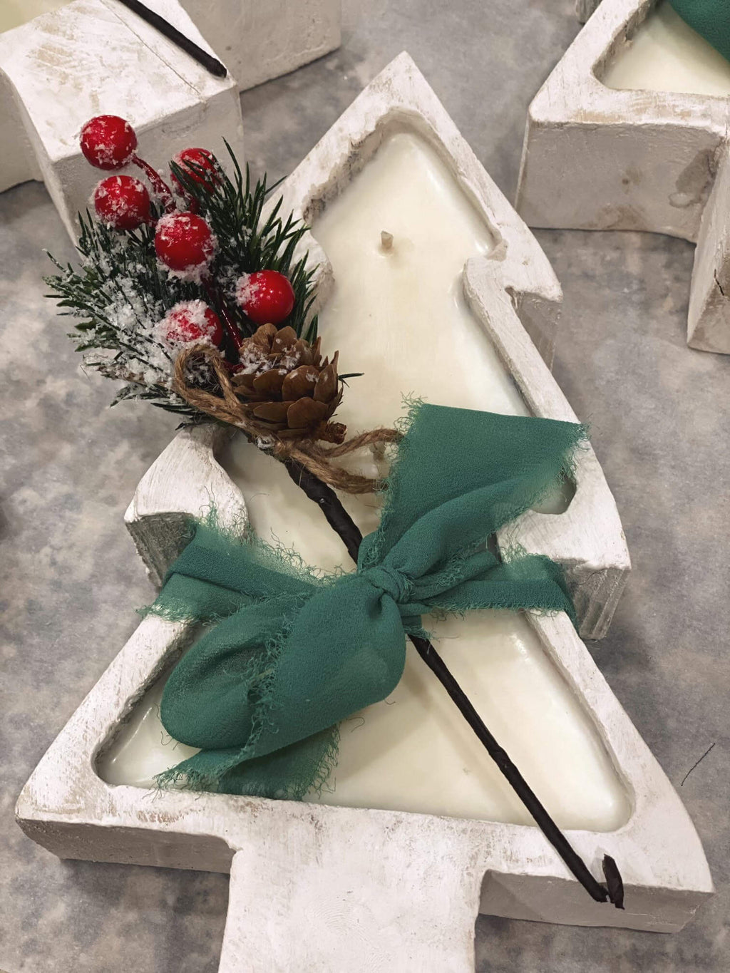 Christmas Tree Candle in Wood Bowl