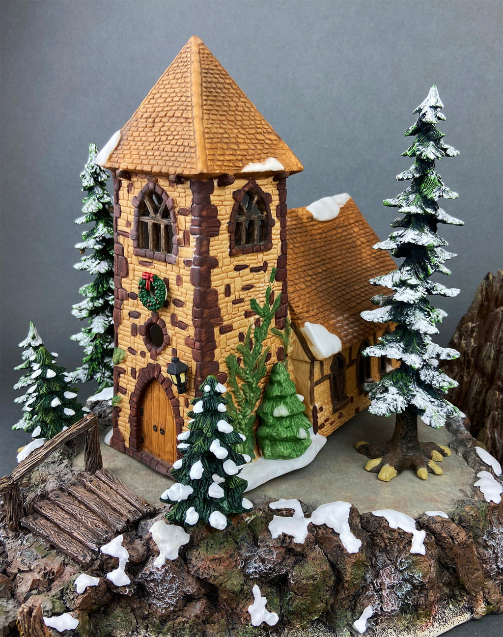 Nutcracker Grand Theater, Lighted Village House