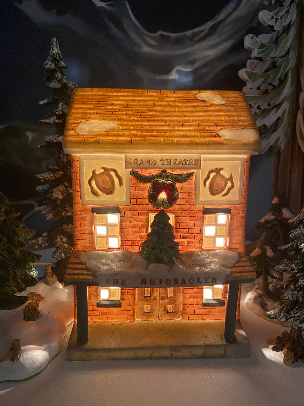 Nutcracker Grand Theater, Lighted Village House